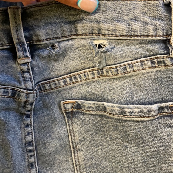 BDG Ripped Jeans - Picture 5 of 5